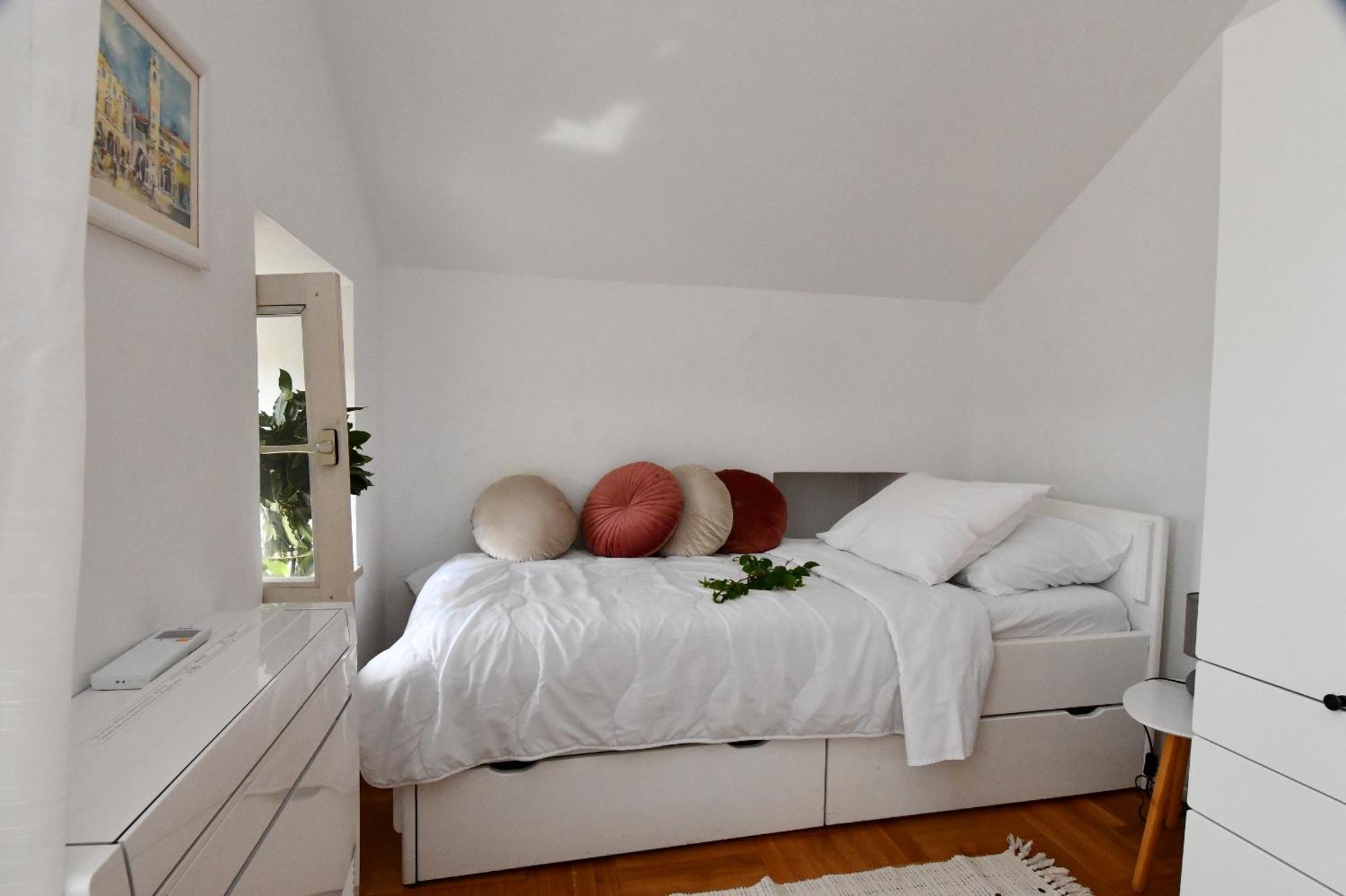 Apartments Lucia Old Town Дубровник Екстериор снимка